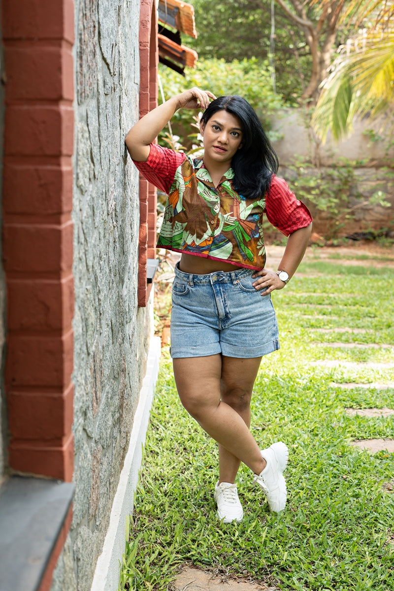 Chaavi Printed Cropped Cotton Shirt