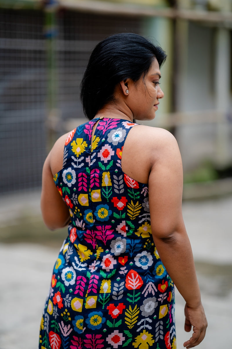 Pixel Blue Printed Cotton T Back Sheath Dress