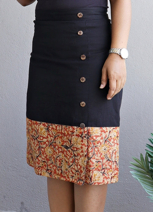 Black Handloom Cotton With Kalamkari Border Pencil Skirt